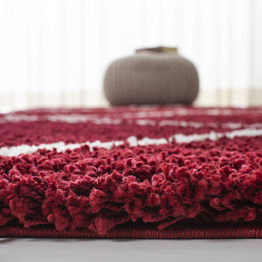 Elegant Red & Ivory Lines Diamond Shaggy Rug – Microfiber Carpet for Bedroom – Soft Touch with Anti-Slip Base