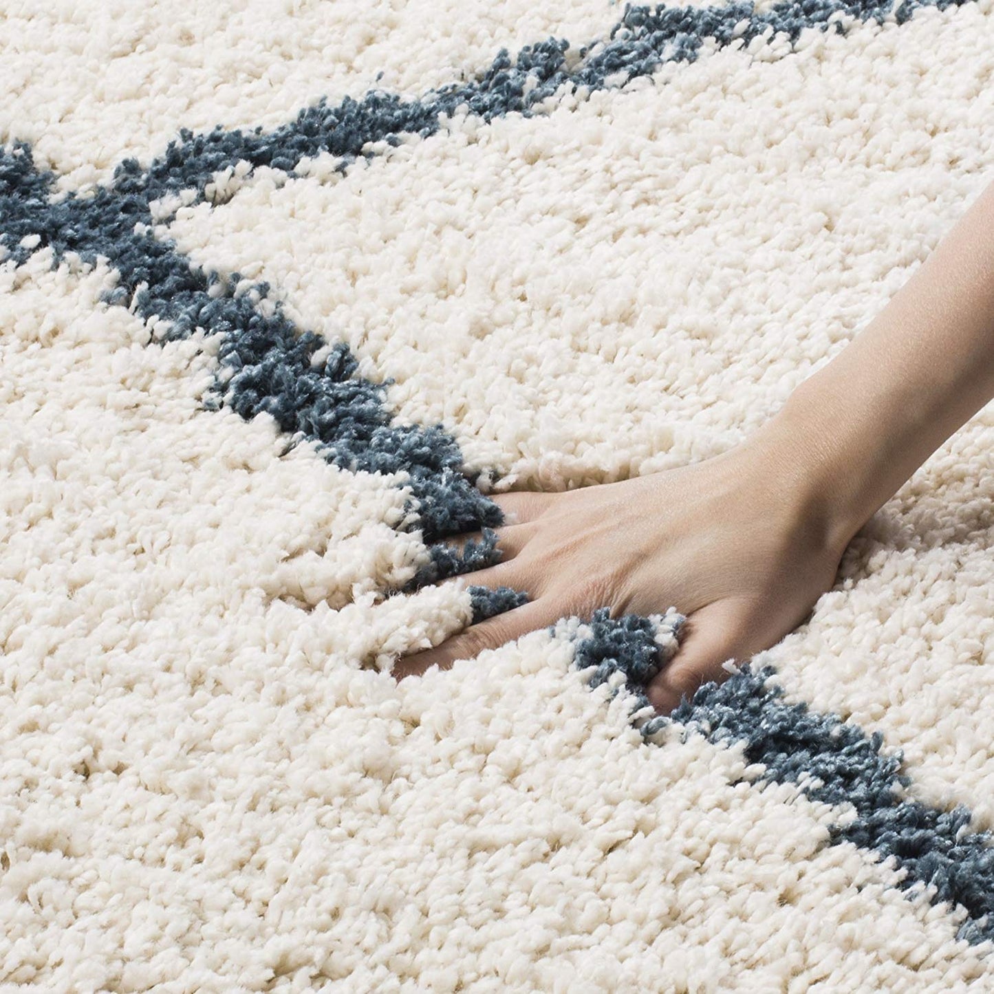 Premium Cross Pattern Soft Microfiber Carpet – Ivory & Grey – Soft Feel & Anti-Skid Rubber Backing