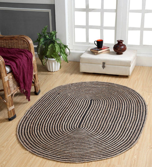 Jute With Black Cotton Oval Collection Classic Hand Woven Area Rug.