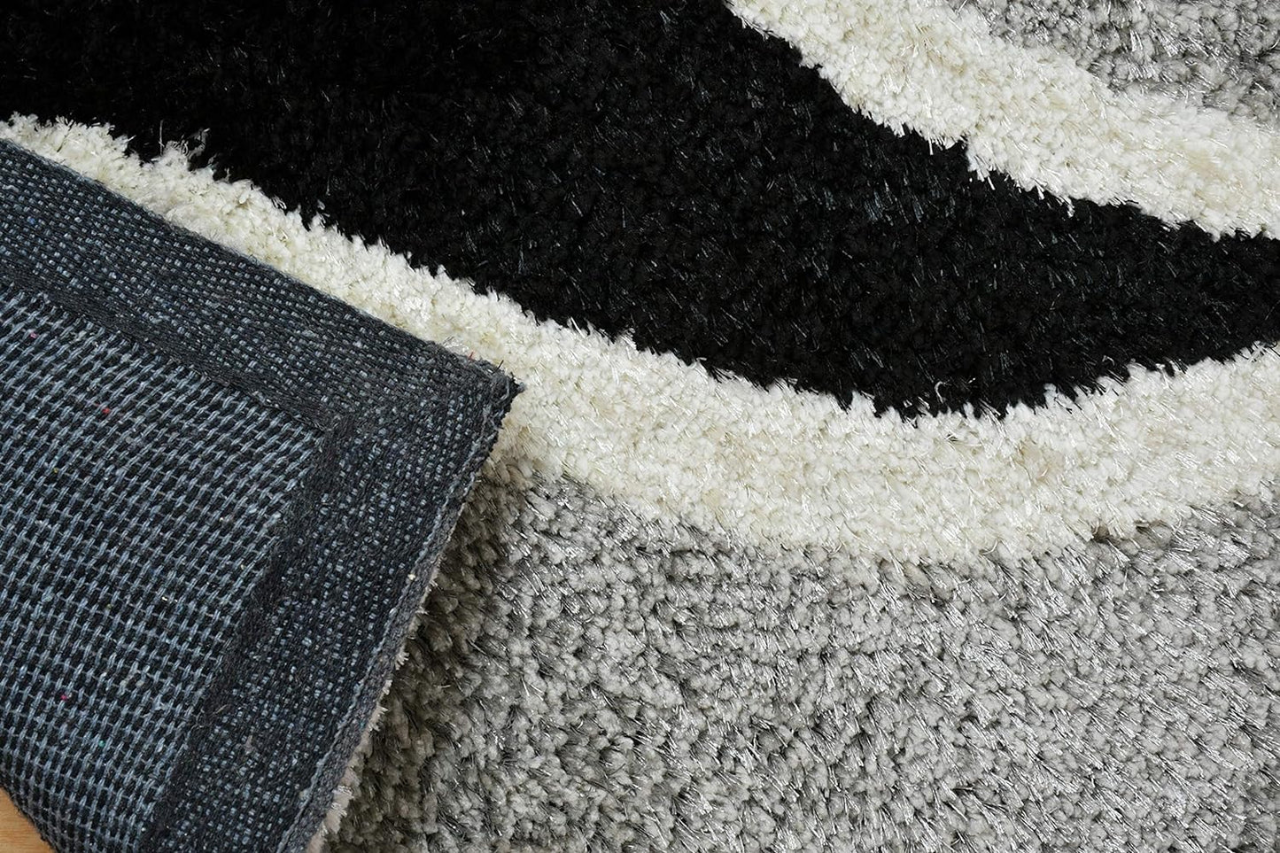 Moroccan Style Microfiber Runner – Beige & White | Soft Feel, Anti-Skid Rubber Backing