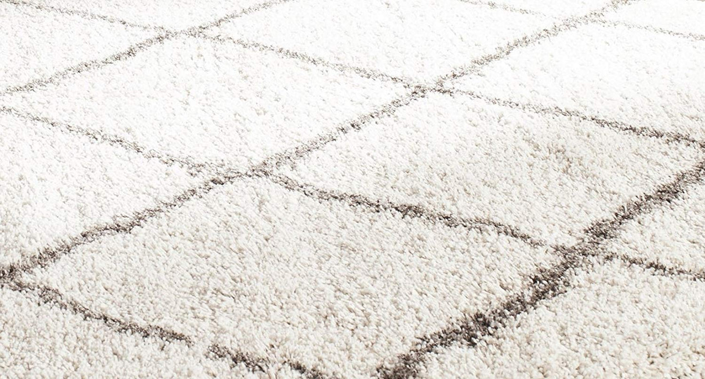 ivory with grey Diamond Design shaggy rug carpet