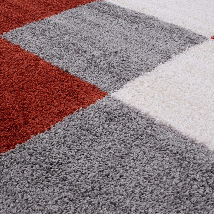 Grey with Ivory Diamond Pattern Shaggy Rug – Hand-Tufted Microfiber Carpet – Soft Feel & Anti-Skid Rubber Backing
