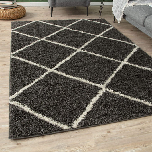 Black with Ivory Diamond Pattern Shaggy Rug – Hand-Tufted Microfiber Carpet – Soft Feel & Anti-Skid Rubber Backing