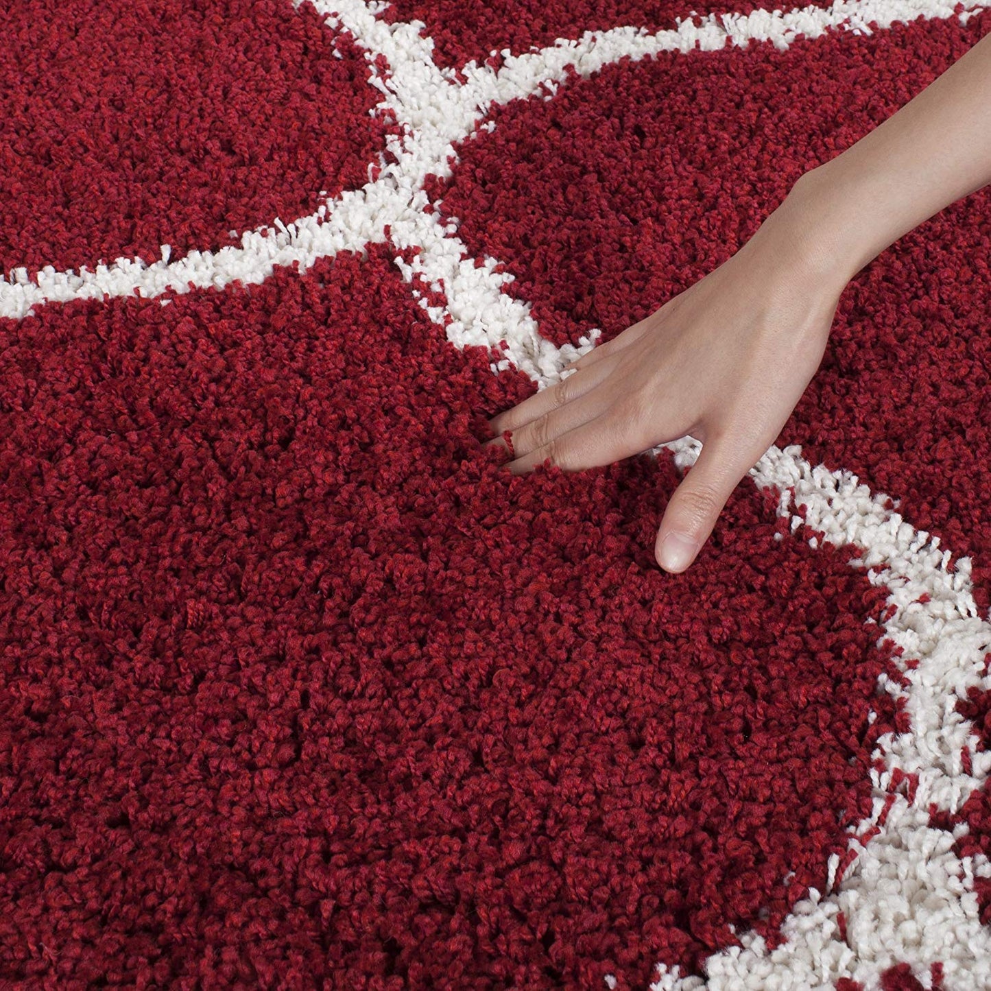Luxury Red Moroccan Round Shaggy Rug – Extra Soft with Anti-Skid Rubber Backing
